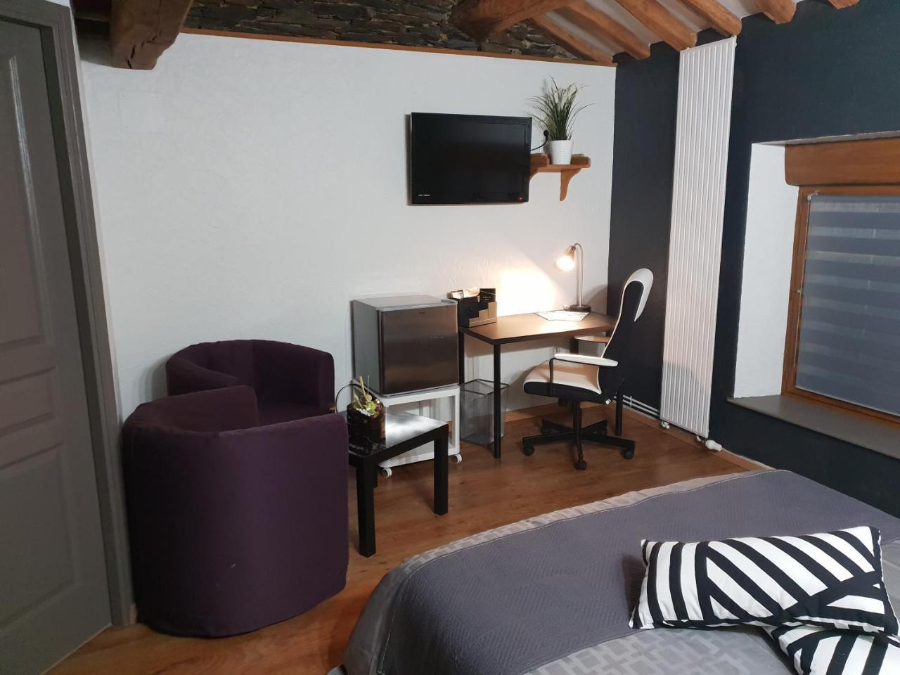Le Point De Chute Hotel Tournavaux Room photo